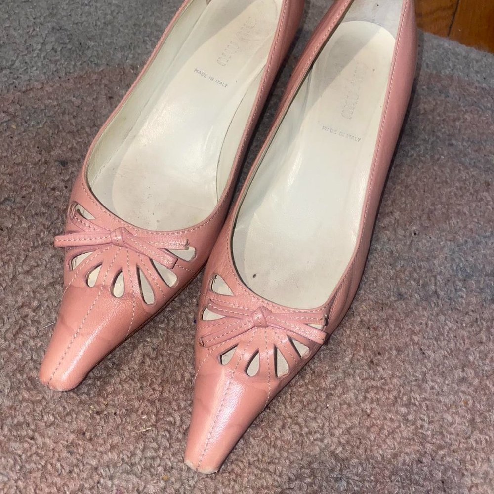 Vintage Miu Miu pink kitten heels shoes